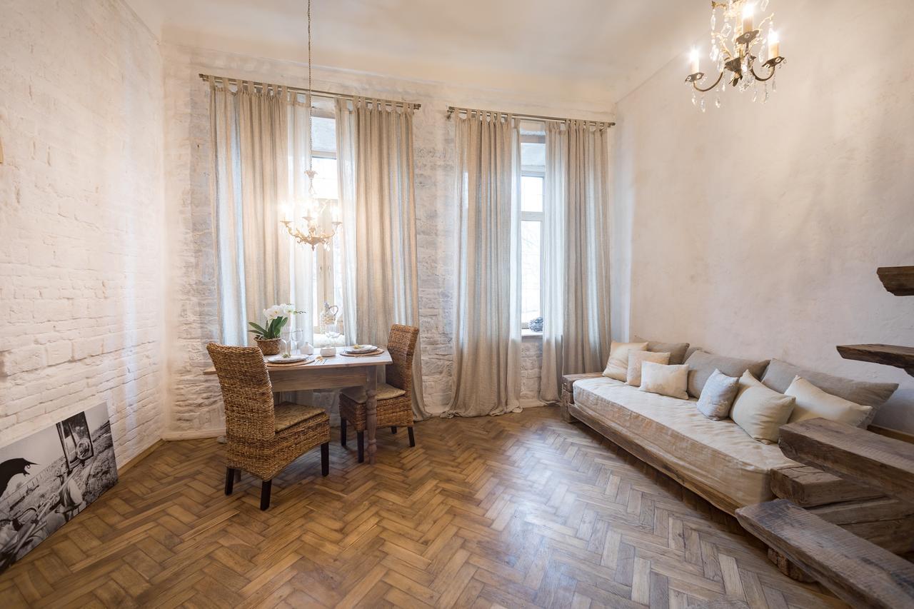 Overture Studio Kamianets-Podilskyi Exterior foto